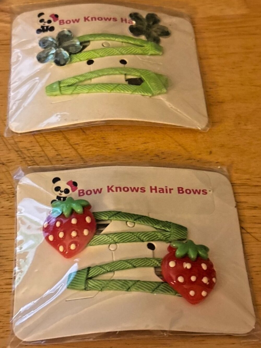 Bow Knows Hair Bows Set Of 2 Green Snap Clips Strawberries & Flowers Designs NWT